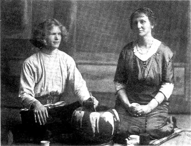 Vasily Eroshenko and Agnes Alexander 1915