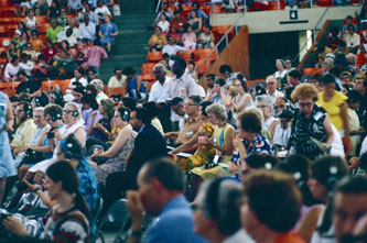 audience, Peter Khan