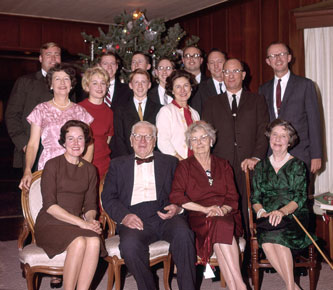 extended family Chrismas 1962