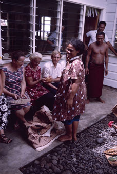 traditional welcome, Puleia