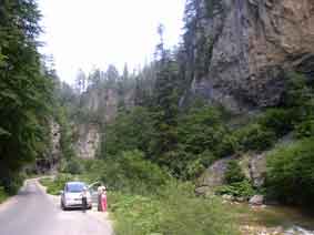 car in gorge of Yagodina