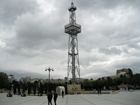 oil rig monument
