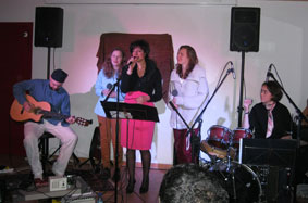 Lemon Soul Trio, Clarissa & Melinda Le Deun