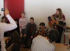 children singing