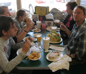 American burger lunch in Mariposa