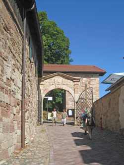 Schloss WIlhelmsburg entrance